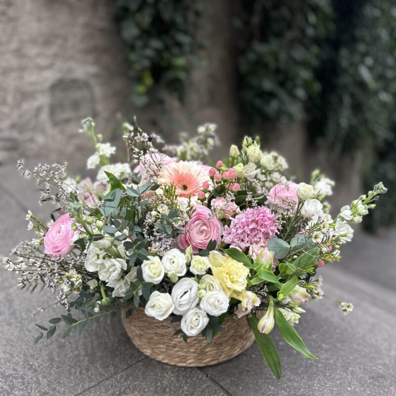Pastel arrangement