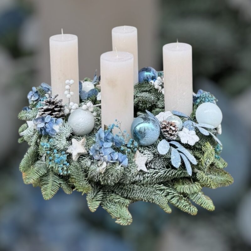 Snowmoon Wreath